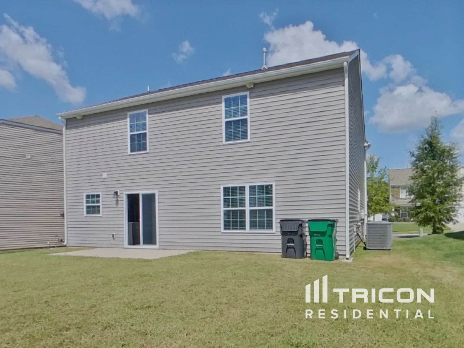 Building Photo - 7027 Palatine Ln