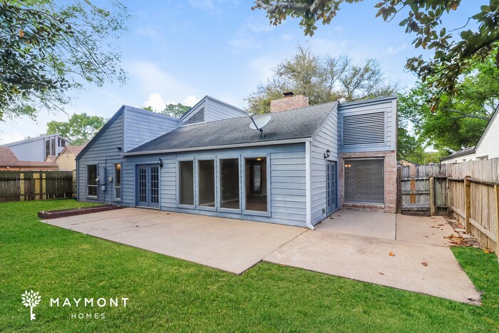 Building Photo - 15907 Red Willow Dr