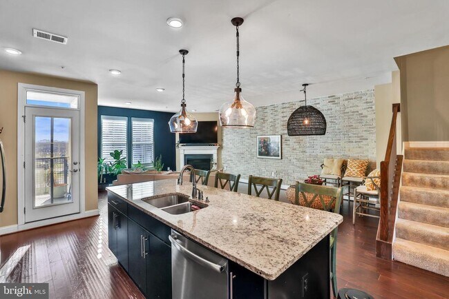 Building Photo - 3310 Tribune Ct