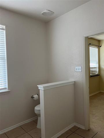 Building Photo - 14044 Esperanza Dr