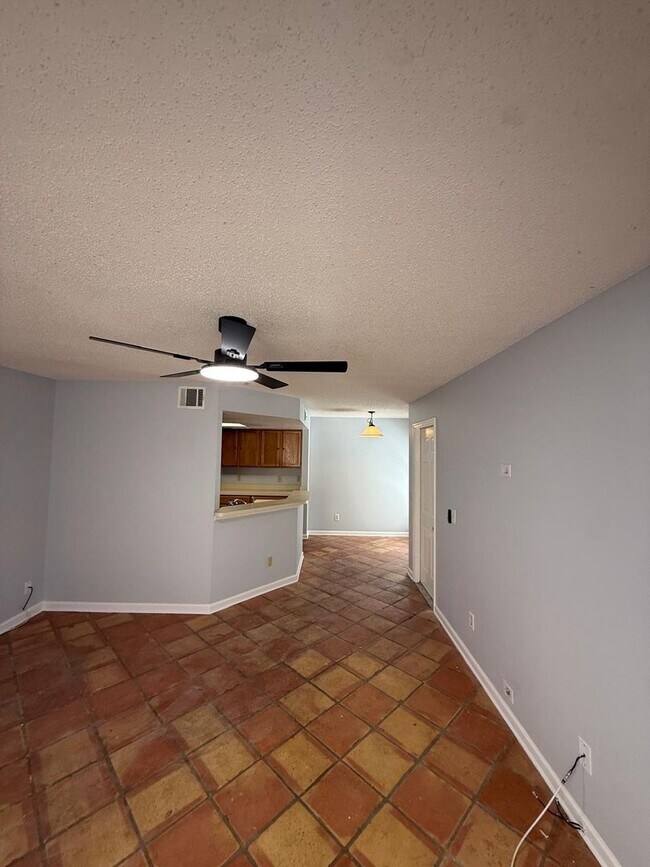 Building Photo - 1030 Knoll Wood Ct