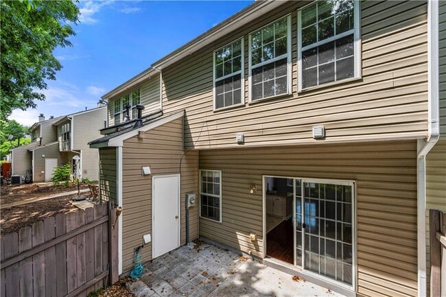 Building Photo - 1135 Kilmington Ct