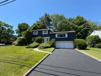 Building Photo - Spacious 4-Bedroom Home with Functional Layout, Backyard Access & Attached Garage