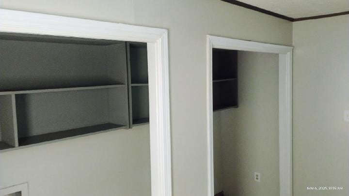 Building Photo - 3735 California Ave