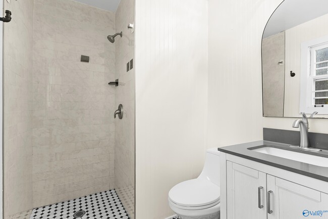 Building Photo - 3608 Northwest Crestmore Avenue