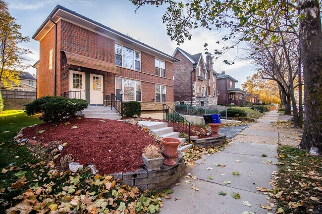 Building Photo - (852) 7434-36 Delmar
