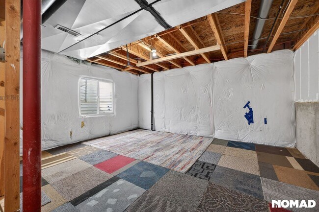 Building Photo - 11055 Chesmore St
