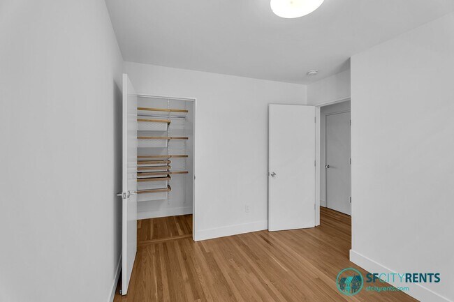 Building Photo - Bernal Heights: Remodeled Single Family Home w/ Views, Hot Tub & Solar Panels
