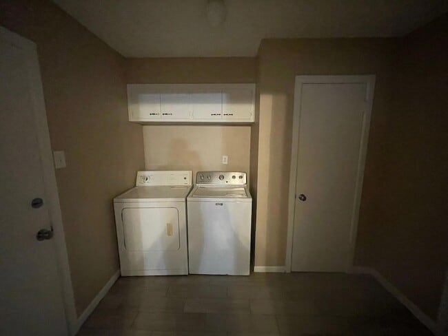 Building Photo - 3715 45th St