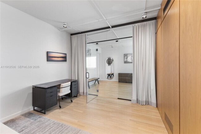 Building Photo - 1700 Meridian Ave