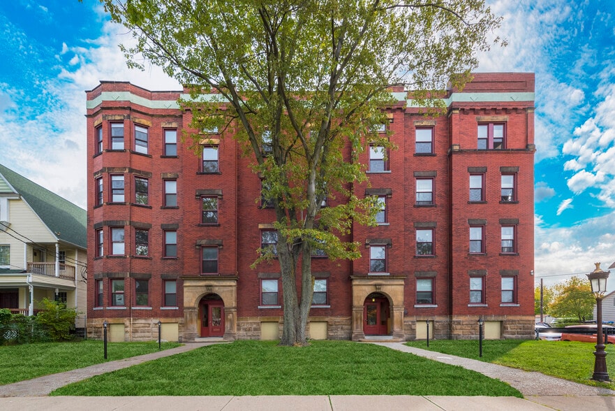 Primary Photo - 3199 W 14th St