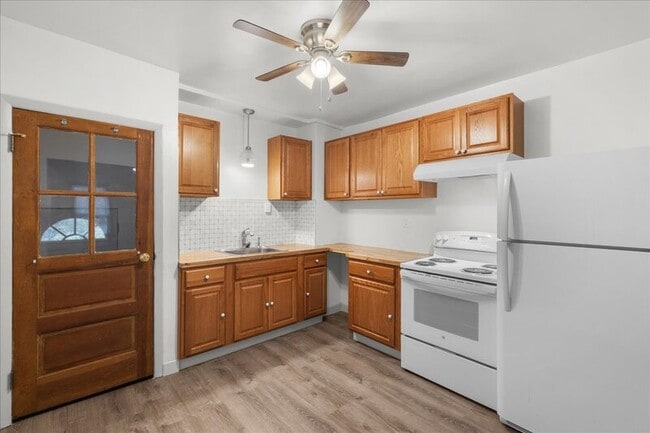 Building Photo - 5219 Somers Point Rd