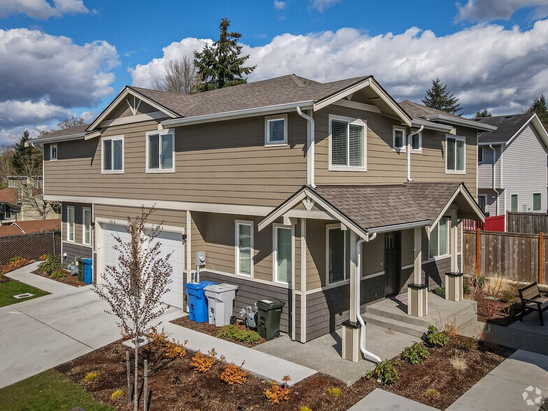 Puget Drive Townhomes 15001510 S Puget Dr Renton WA 98055