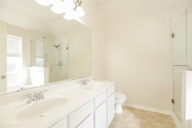 Building Photo - 11414 Ryan Manor Dr
