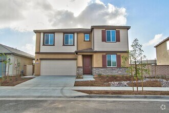 Building Photo - 5 BEDROOMS SOLAR AUDIE MURPHY RANCH