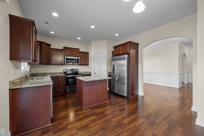 Building Photo - 304 Little Egret Ln