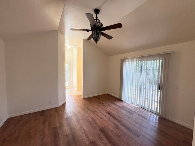 Building Photo - NW Visalia Home coming soon!