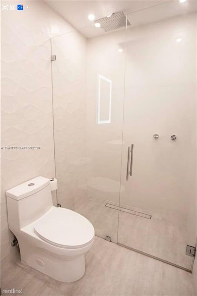 Building Photo - 7940 SW 163rd Pl