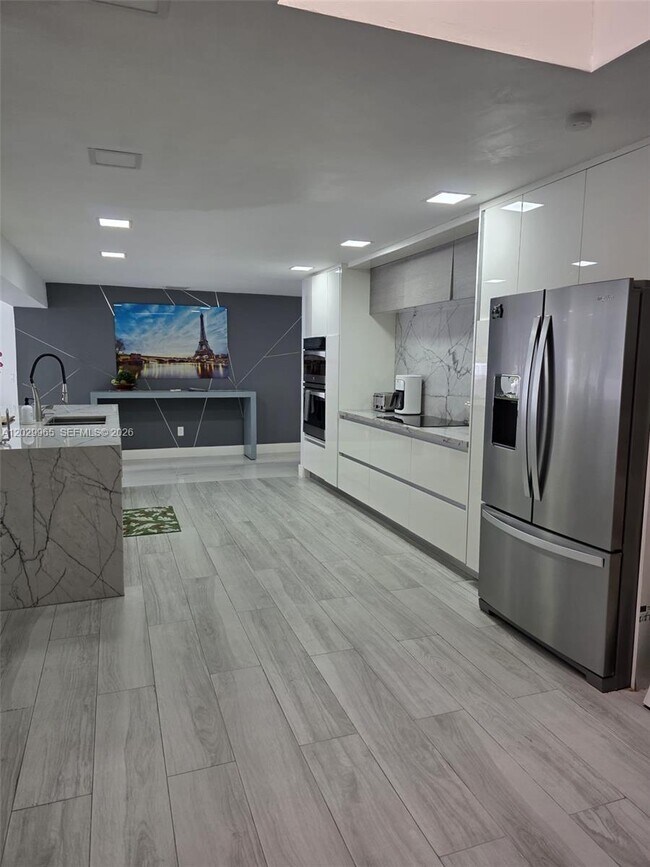 Building Photo - 12910 SW 148th Street Rd