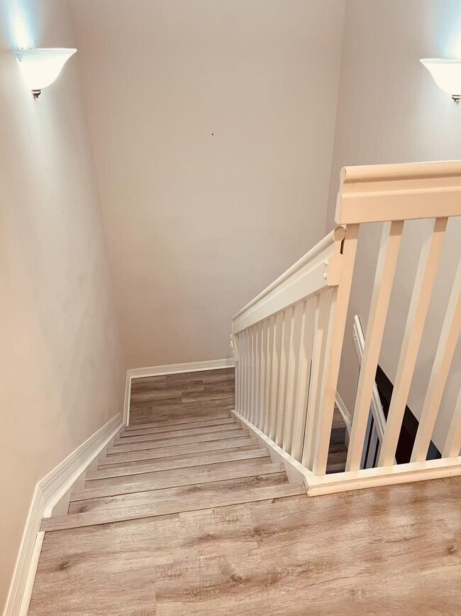 Building Photo - 1792 Via Sofia