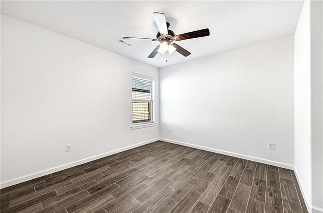 Building Photo - 266 S Coventry