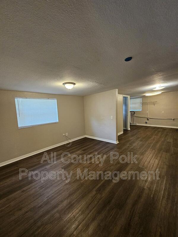 Building Photo - 2619 Crutchfield Rd