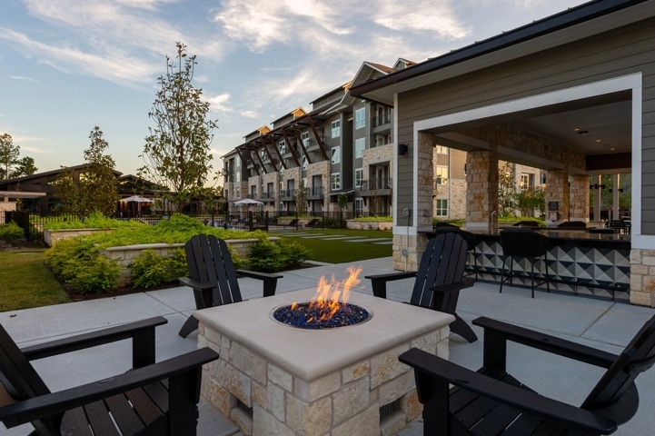 Primary Photo - Creekside Park The Grove