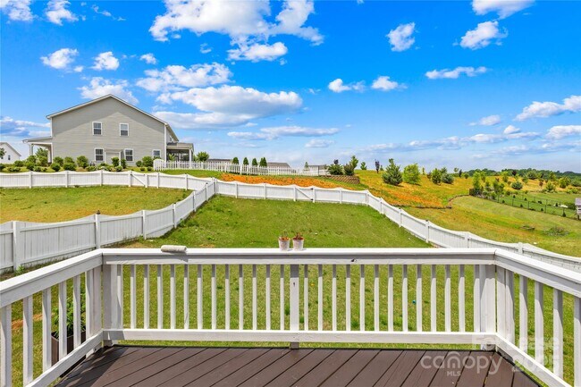 Building Photo - 7067 Waterwheel St SW