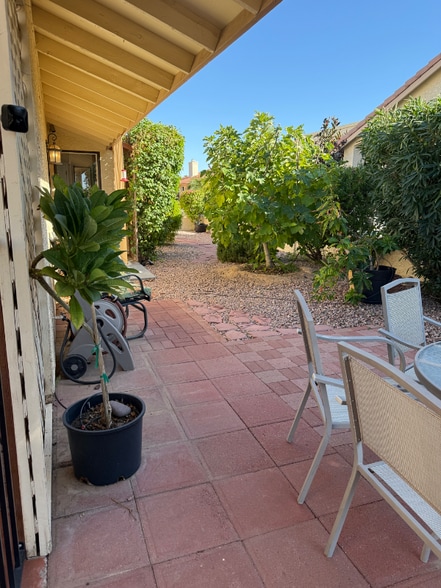 Building Photo - 2642 N 62nd St