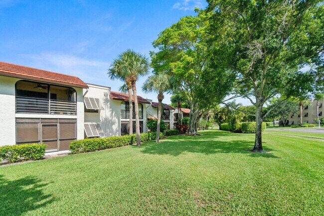 Building Photo - 10203 Mangrove Dr