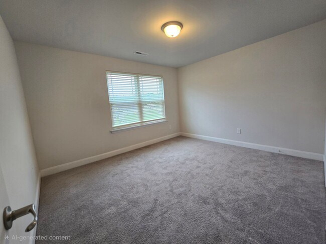 Building Photo - New Listing!!