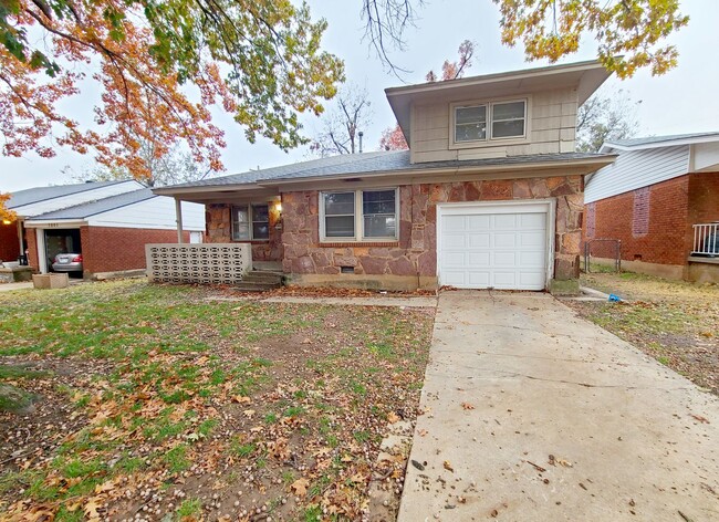 Primary Photo - Historic Home in NW OKC