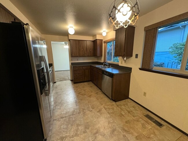 Building Photo - 3Bd/2Ba Renton House