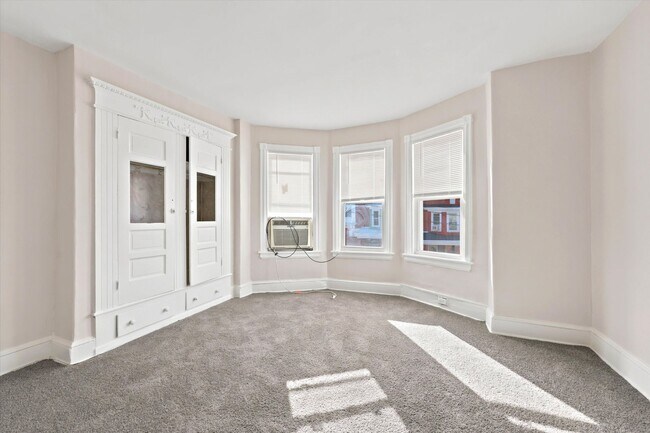 Building Photo - 529 N Clayton St