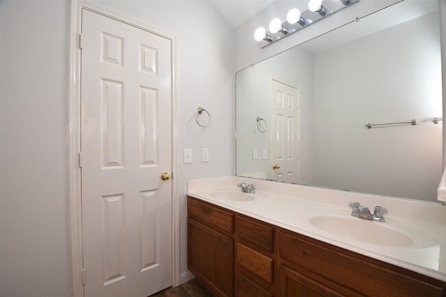 Building Photo - 21134 Normand Meadows Ln
