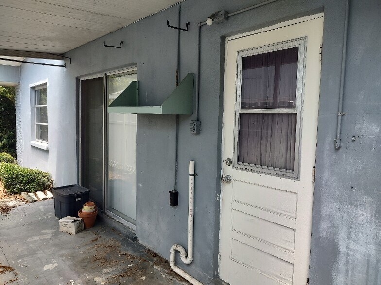 Building Photo - 489 Jewel Ct