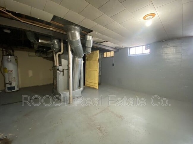 Building Photo - 1623 Overlook Dr