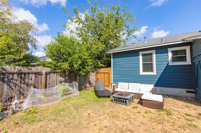 Building Photo - 1311 Madison Ave