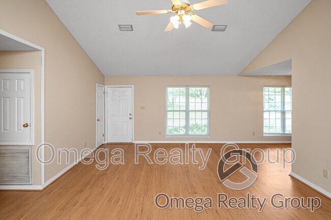 Building Photo - 4267 Springview Dr