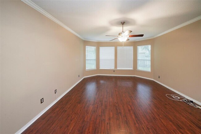 Building Photo - 8406 Oak Villa Ct