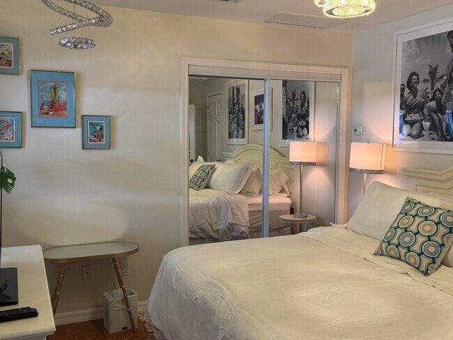 Building Photo - 3209 Norfolk St