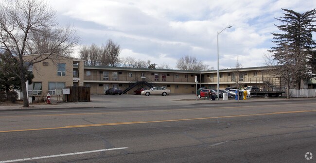 Building Photo - Columbine Apartments