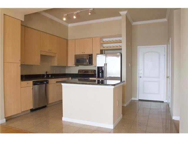 Building Photo - 3225 Turtle Creek Blvd