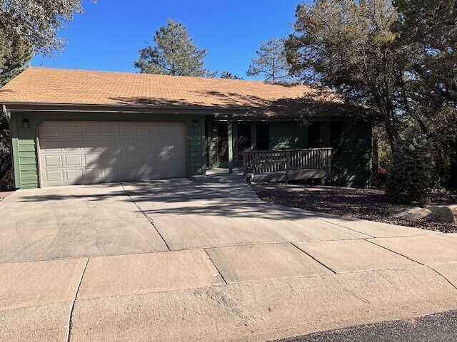 Building Photo - 1768 Rolling Hills Dr