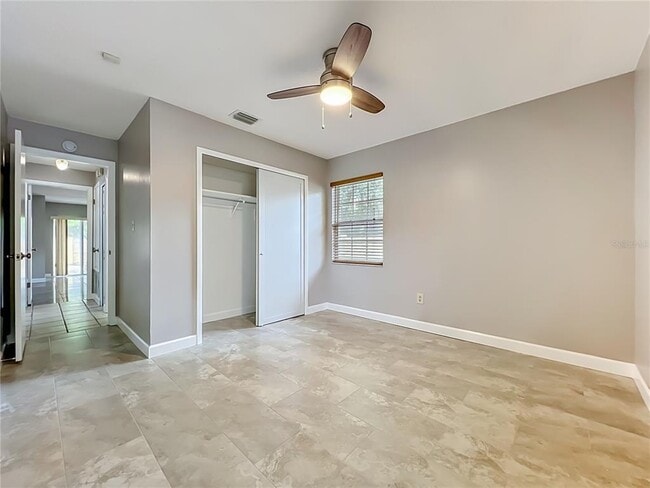 Building Photo - 2557 Riva Ct