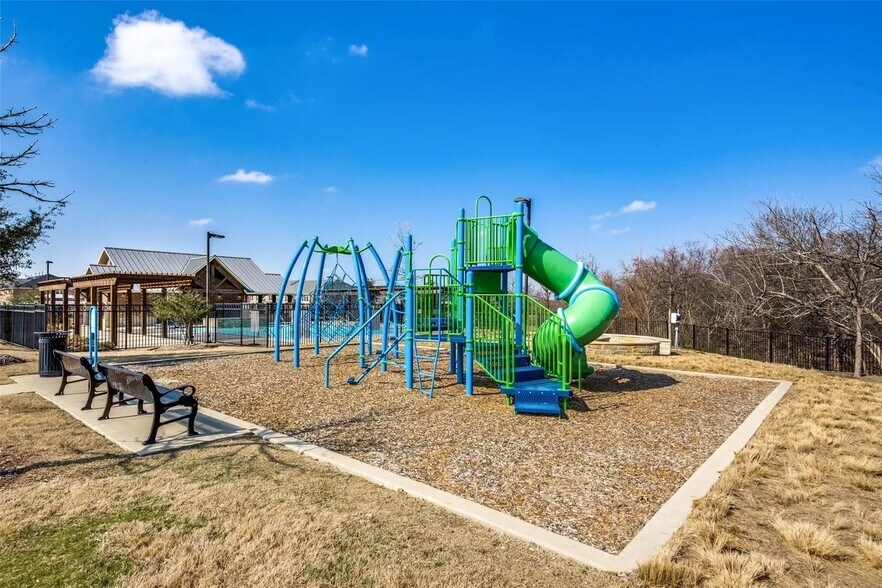 Building Photo - 7450 Zachery Dr