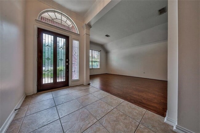Building Photo - 13803 Sherburn Manor Dr