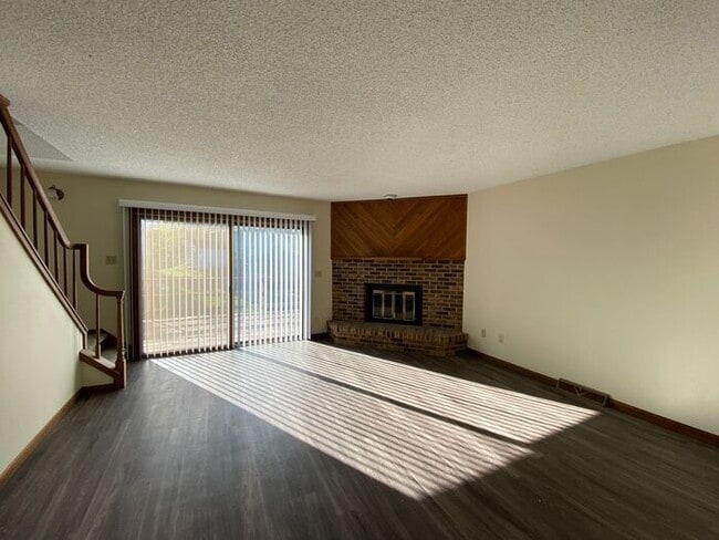 Building Photo - $1,800 | 2 Bedroom, 2.5 Bathroom Duplex | No Pets | Available for an August 1st, 2026 Move In!