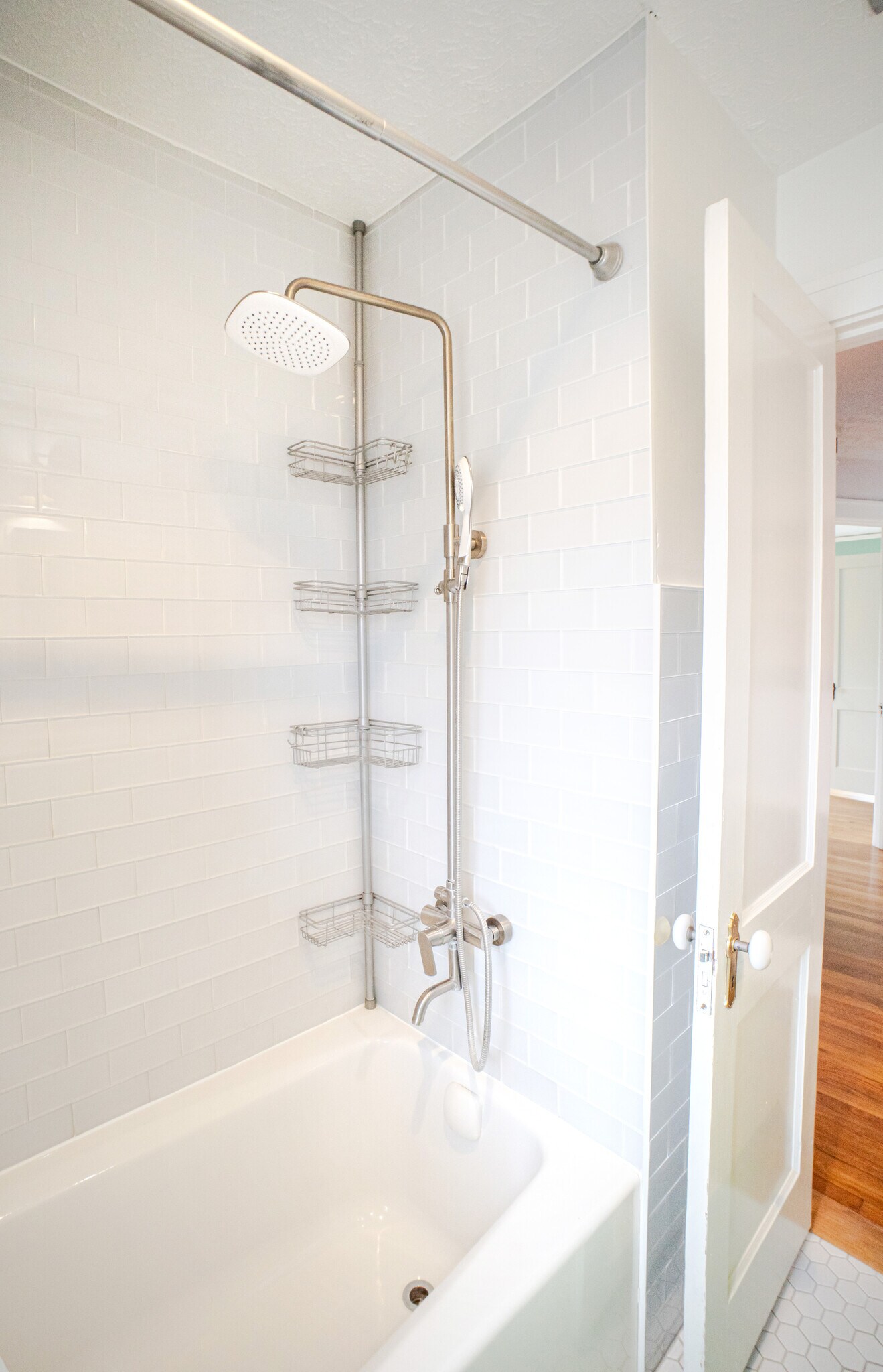 Upstairs full bath with glass tile floor to ceiling - 1215 Landon Ave