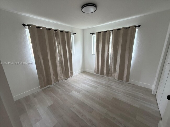 Building Photo - 3581 SW 13th Ct